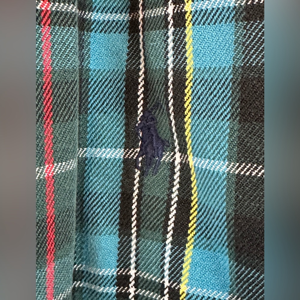Ralph Lauren flannel, long sleeve, button down. Size Large. Great color scheme!! - Picture 2 of 8